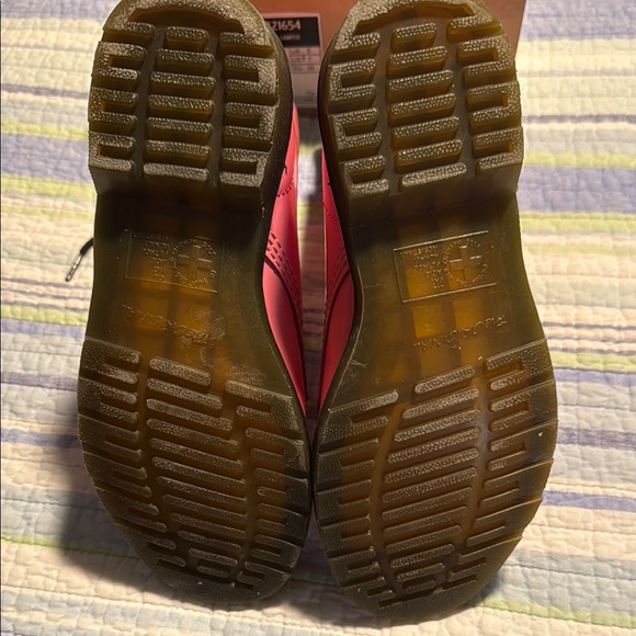Dr. Martens Pink Combat Boots High-Top Design Women’s Size 7 US - Picture 6 of 8